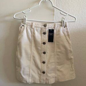 NWT Women’s XXS Ivory Corduroy Skirt
